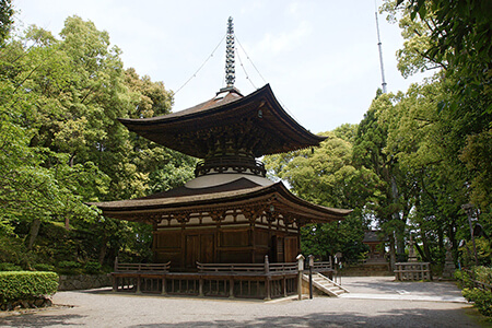 石山寺・多宝塔