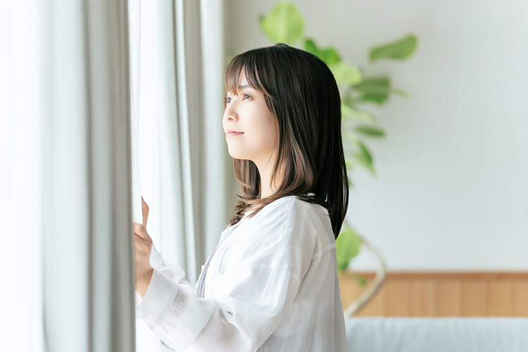 習慣①：朝の光と感謝で一日を始める
