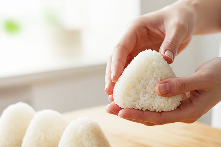 「結ぶ」という行為が持つ祈りと願い