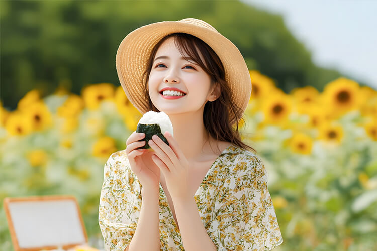 「塩むすび」が繋ぐ心と新年への願いを込めて