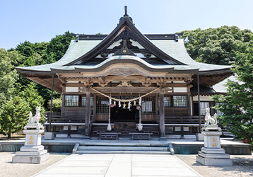 【九州佐賀】異国の文化溢れるパワースポット「海中鳥居、波戸岬、唐津城、鏡山神社」