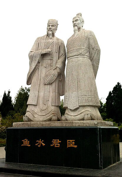 諸葛孔明と劉備の像