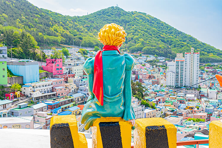 釜山・甘川文化村｜絵本の世界から飛び出した「星の王子さま」に会える街と海運台ブルーラインパークの魅力