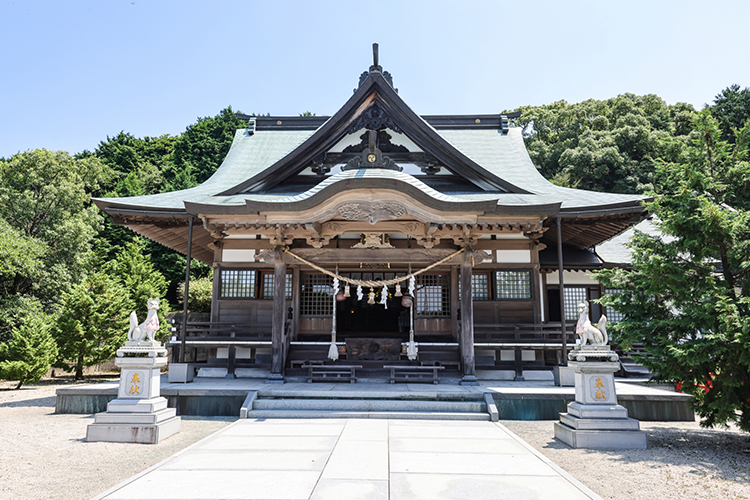 【九州佐賀】異国の文化溢れるパワースポット「海中鳥居、波戸岬、唐津城、鏡山神社」
