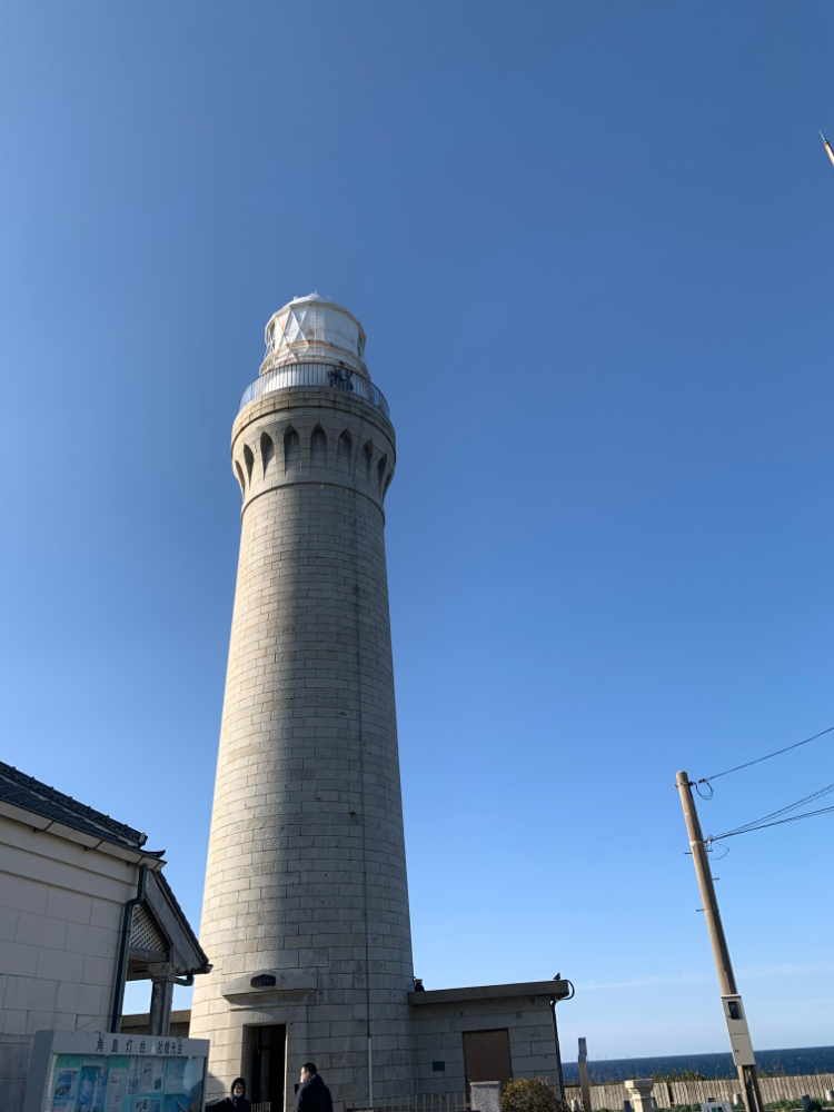 山口県下関市角島にある角島灯台(つのしまとうだい)